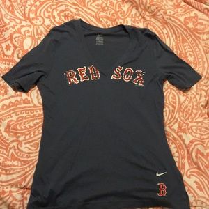 Nike Red Sox Women’s T-shirt.